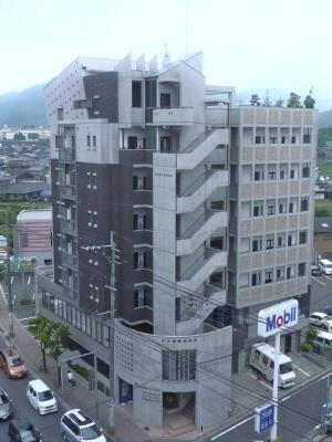 福岡県北九州市小倉南区徳力６丁目 賃貸マンション