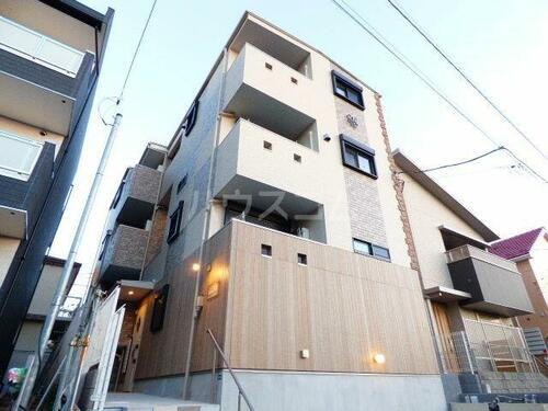 千葉県千葉市花見川区幕張本郷１丁目 築8年5ヶ月 3階建