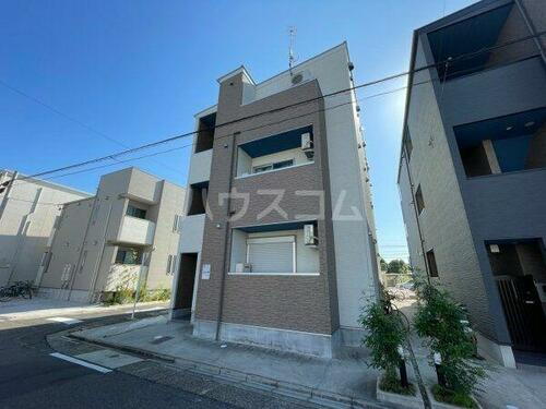 愛知県名古屋市中川区露橋町 築7年3ヶ月 3階建