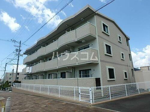 静岡県袋井市愛野南１丁目 3階建 築14年11ヶ月