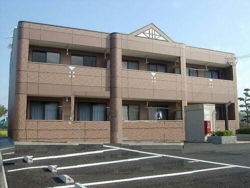 奈良県天理市合場町 2階建