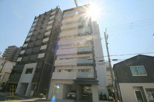 大阪府大阪市北区本庄西１丁目 9階建