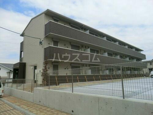 愛知県長久手市杁ケ池 3階建 築8年12ヶ月