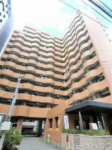 福岡県福岡市博多区博多駅東２丁目 13階建