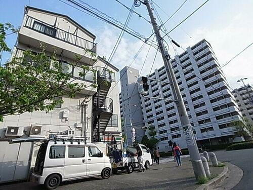 兵庫県神戸市兵庫区御崎本町２丁目 4階建