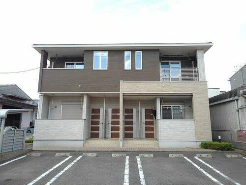 愛知県北名古屋市沖村天花寺 2階建 築14年4ヶ月