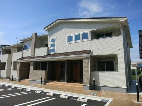 愛知県西尾市今川町馬捨場 2階建 築10年7ヶ月