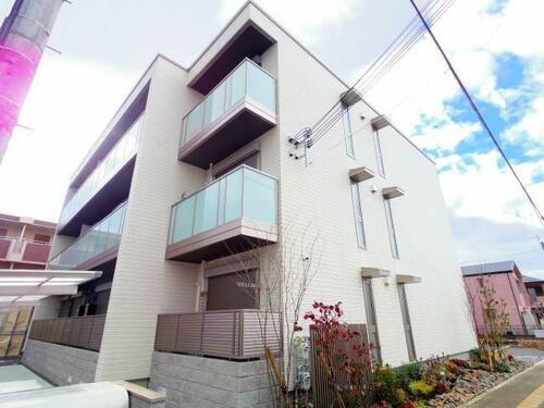 奈良県磯城郡川西町大字結崎 築4年12ヶ月 3階建