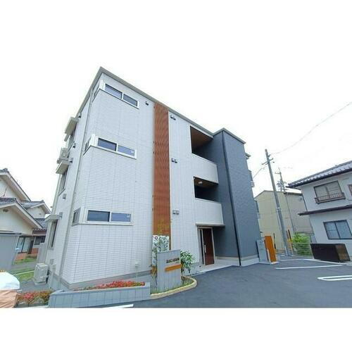 ＧＲＡＮＤ　Ｄ－ＲＯＯＭ両島 3階建