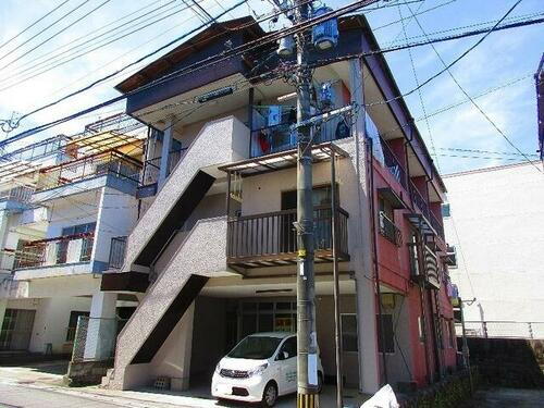 ひかりビル 3階建