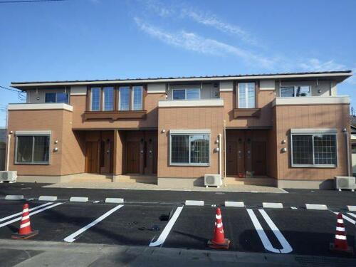 群馬県伊勢崎市三光町 築8年10ヶ月 2階建