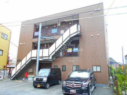 埼玉県川口市末広２丁目 築21年1ヶ月 3階建