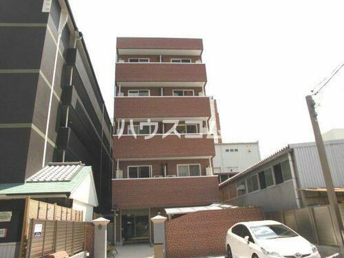 京都府京都市右京区西院月双町 築10年10ヶ月 5階建