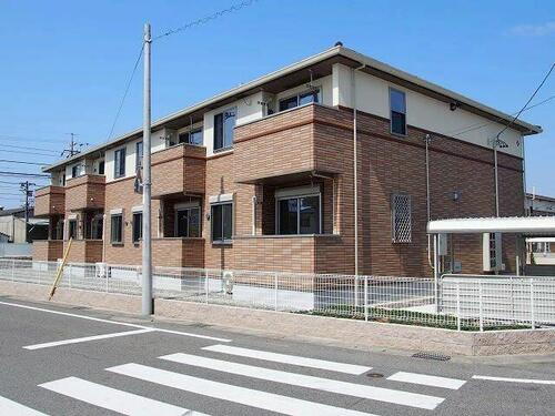 愛知県常滑市西之口２丁目 2階建 築9年10ヶ月