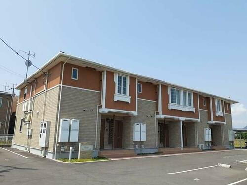 香川県高松市檀紙町 2階建