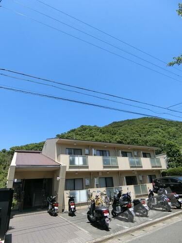 和歌山県和歌山市栄谷 2階建