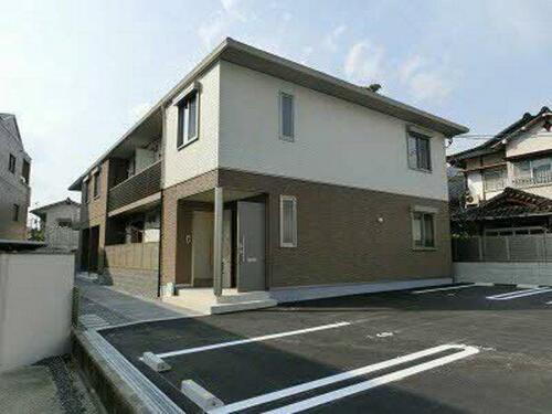 Ｒｅｆｉｓｉａ　Ｇａｒｄｅｎ上安　Ⅲ番館