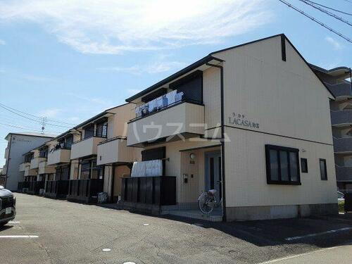 愛知県弥富市鯏浦町南前新田 賃貸アパート