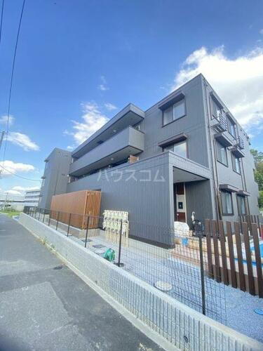 千葉県流山市市野谷 築1年4ヶ月 3階建