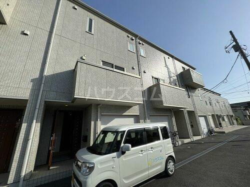 神奈川県横浜市栄区笠間３丁目 築15年4ヶ月 3階建