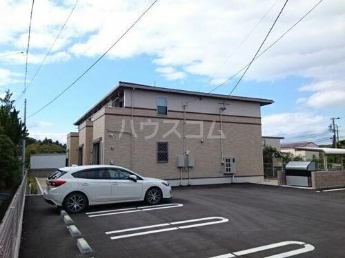 三重県四日市市平津町 賃貸アパート