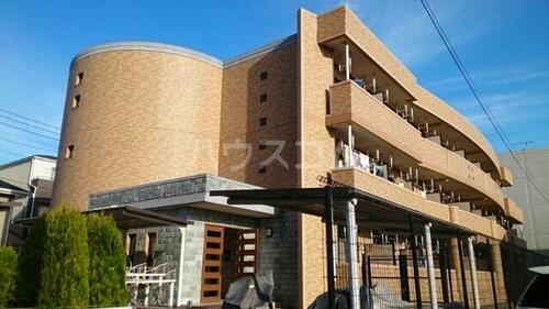 神奈川県横浜市港北区綱島東５丁目 3階建 築18年1ヶ月