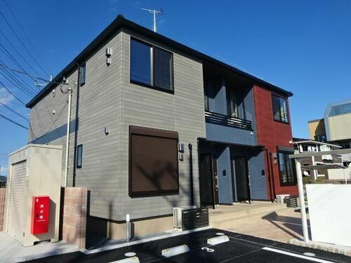千葉県香取市南原地新田 築2年3ヶ月 2階建
