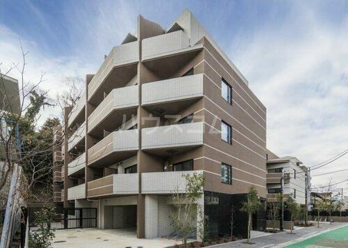 東京都北区赤羽北２丁目 築6年8ヶ月 5階建