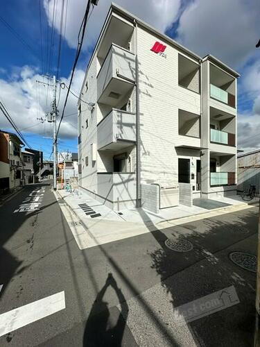 Ｉ　ｍａｉｓｏｎ　Ｚａｎｉａｈ