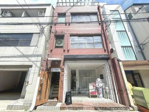 京都府京都市中京区富小路通錦小路上る高宮町 4階建 築44年10ヶ月