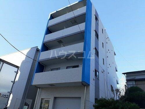 神奈川県横浜市港北区新横浜１丁目 5階建 築3年1ヶ月