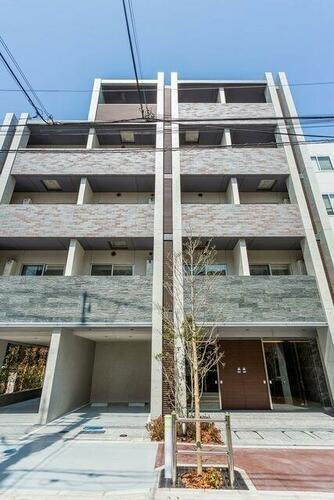 ＢＲＥＥＺＥ　ＭＡＩＳＯＮ　ＩＴＡＢＡＳＨＩ 5階建