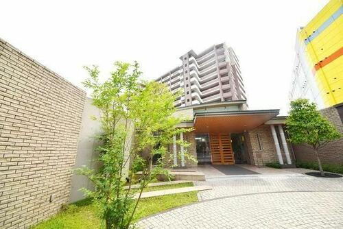 埼玉県川口市末広１丁目 築22年11ヶ月 13階建