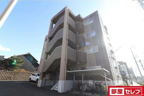 ライフピア野並 4階建