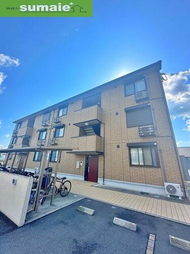 Ｄ－ｒｏｏｍパストラーレⅡ 3階建
