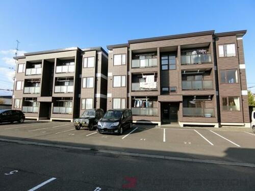 北海道恵庭市中島町６丁目 賃貸アパート