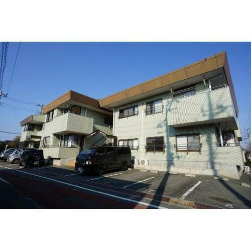 メゾン春山 2階建