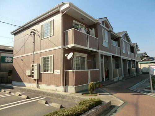 三重県鈴鹿市南堀江１丁目 賃貸アパート