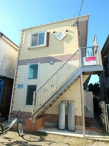 神奈川県横浜市金沢区平潟町 賃貸アパート