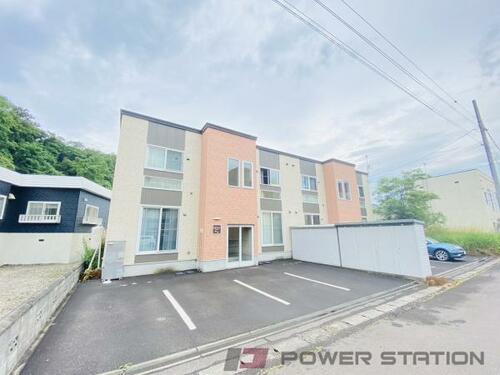 北海道余市郡余市町美園町 賃貸アパート