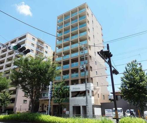 ロイヤルシティ西大路 11階建