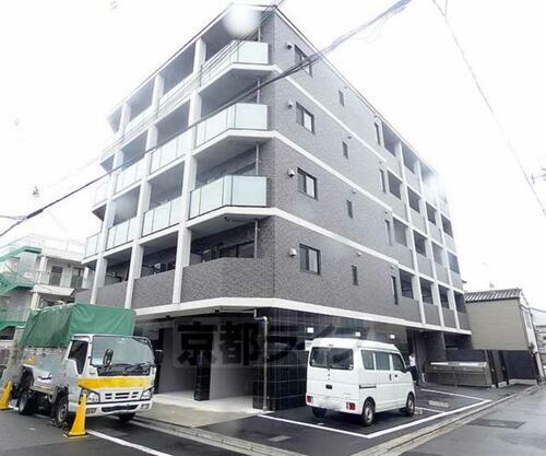 京都府京都市中京区西ノ京伯楽町 5階建 築1年2ヶ月
