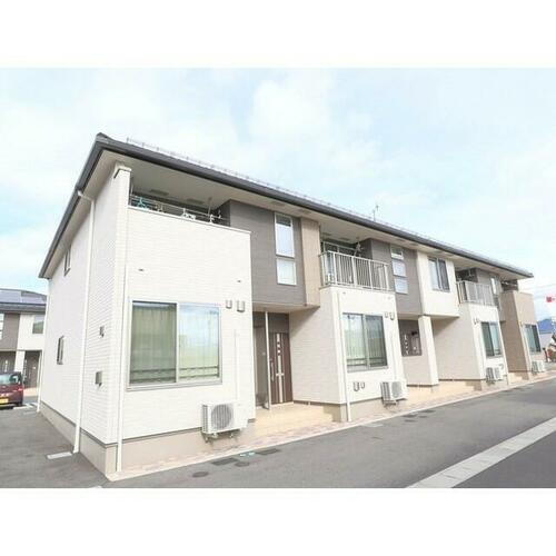 サンヒルズ　Ａ 2階建