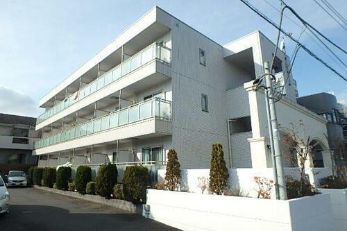 ラグーナヒルズ 3階建