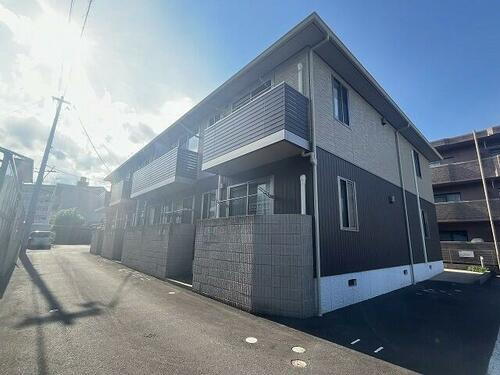 アミコート 2階建