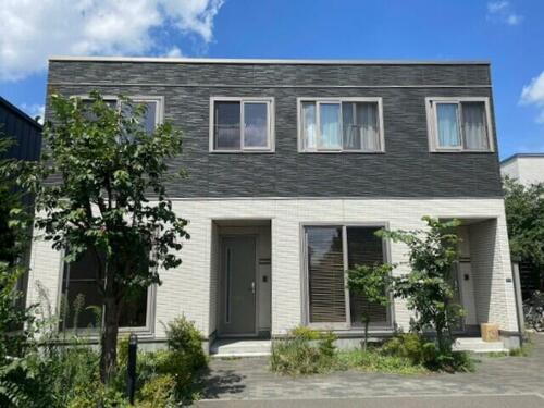 北海道札幌市手稲区前田九条１４丁目 2階建 築11年10ヶ月