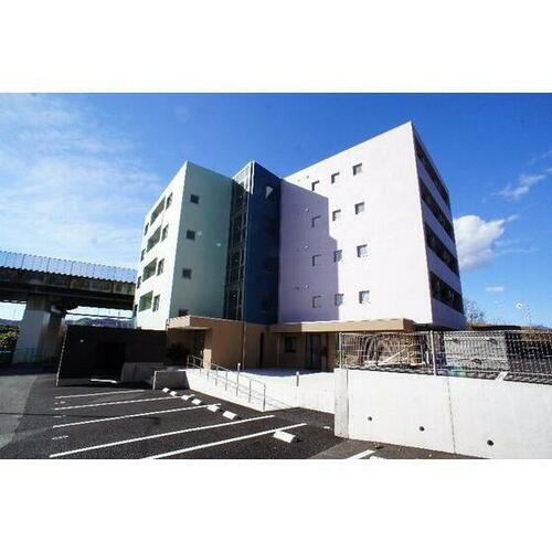 群馬県高崎市並榎町 賃貸マンション