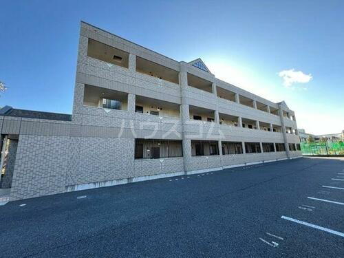 茨城県水戸市城東２丁目 築14年10ヶ月 3階建