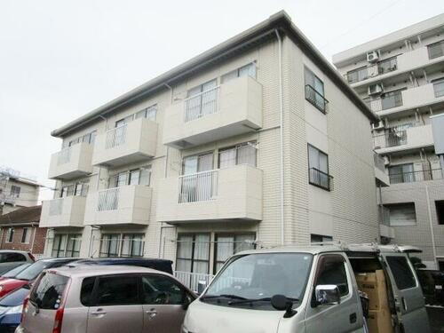 神奈川県横浜市瀬谷区三ツ境 3階建 築32年7ヶ月