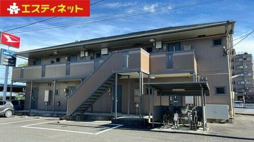 リビングタウン森岡　Ｂ 2階建